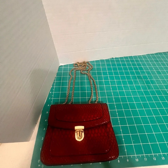 Mellow World Red Faux Snakeskin bag - Picture 9 of 14